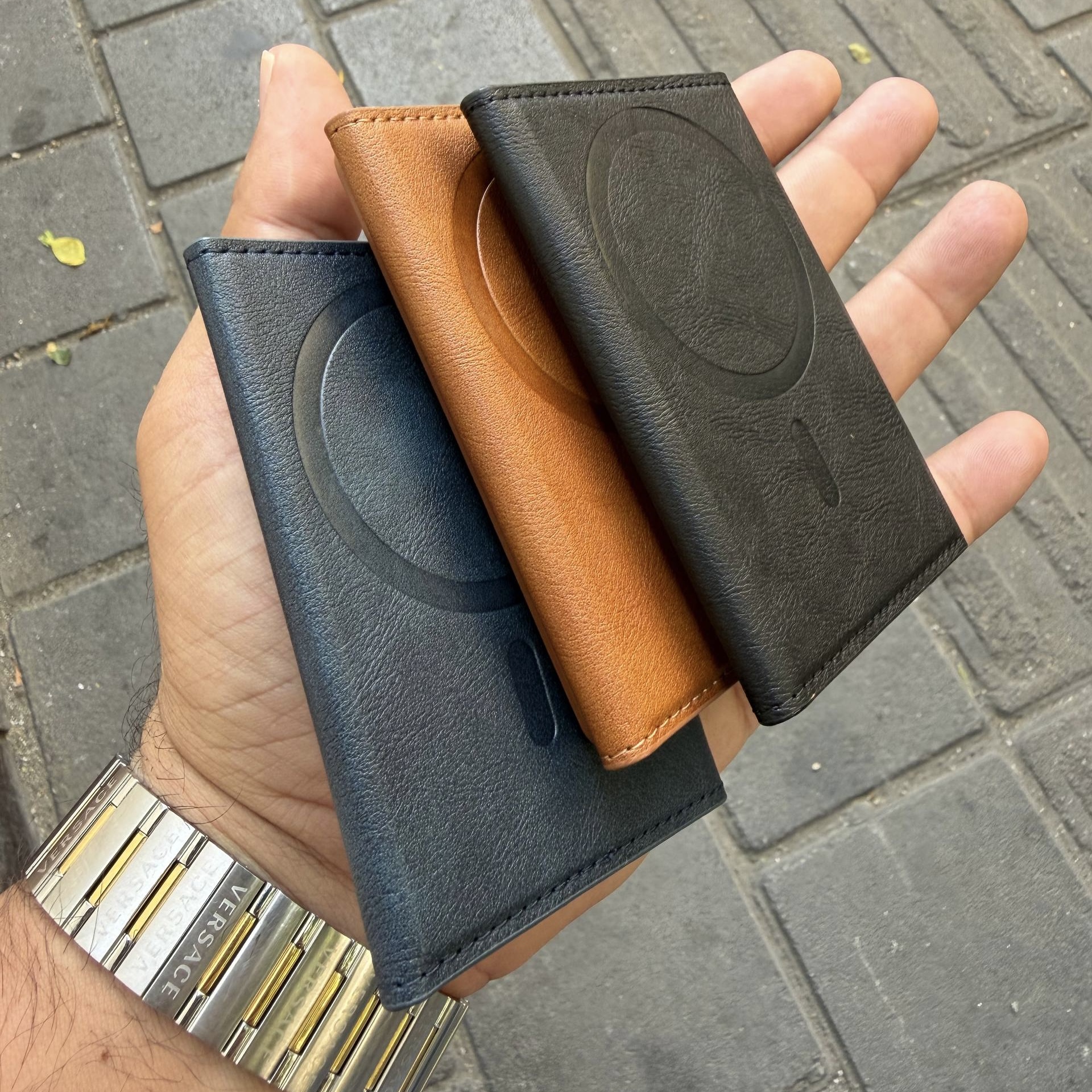 ولت کتابی چرمی